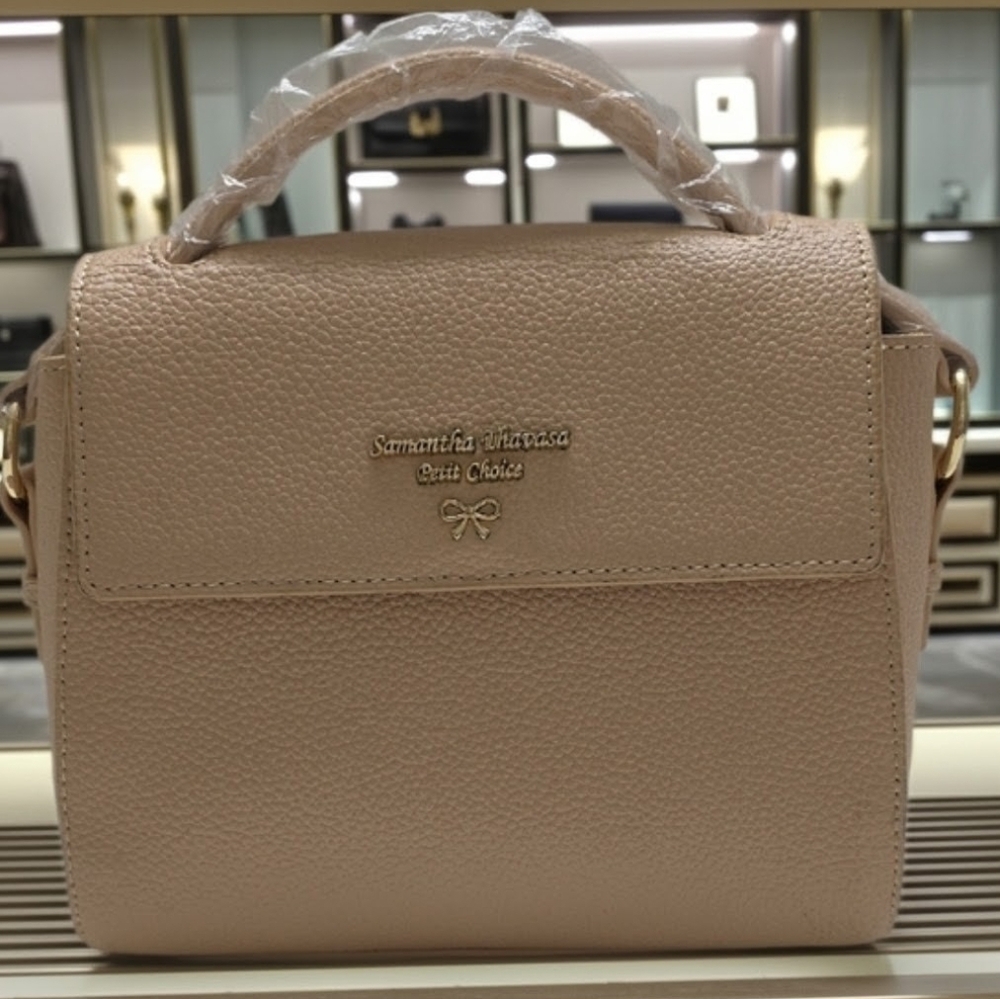 Samantha Thavasa Petit Choice Beige Pebbled Top-Handle Satchel